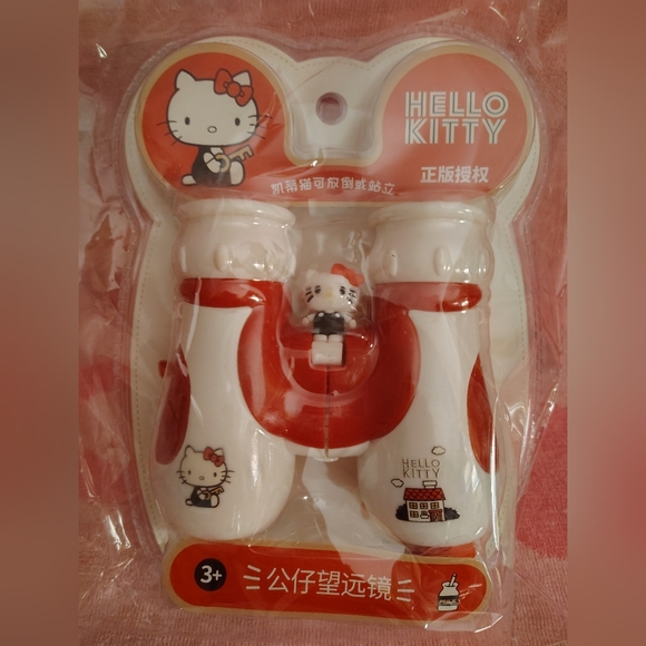 EXCLUSIVE - Hello Kitty Officially Licensed Adjustable Binoculars - Picture 6 of 8